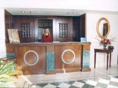 Jolly Hotel Ігумениця Екстер'єр фото