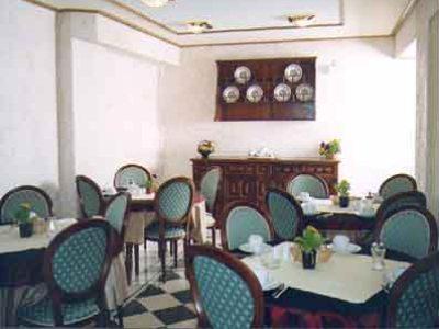 Jolly Hotel Ігумениця Екстер'єр фото