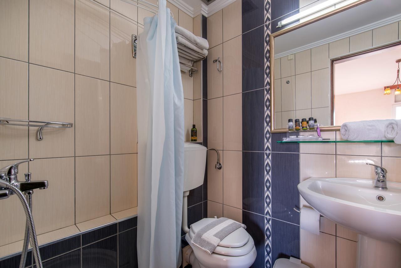 Jolly Hotel Ігумениця Екстер'єр фото