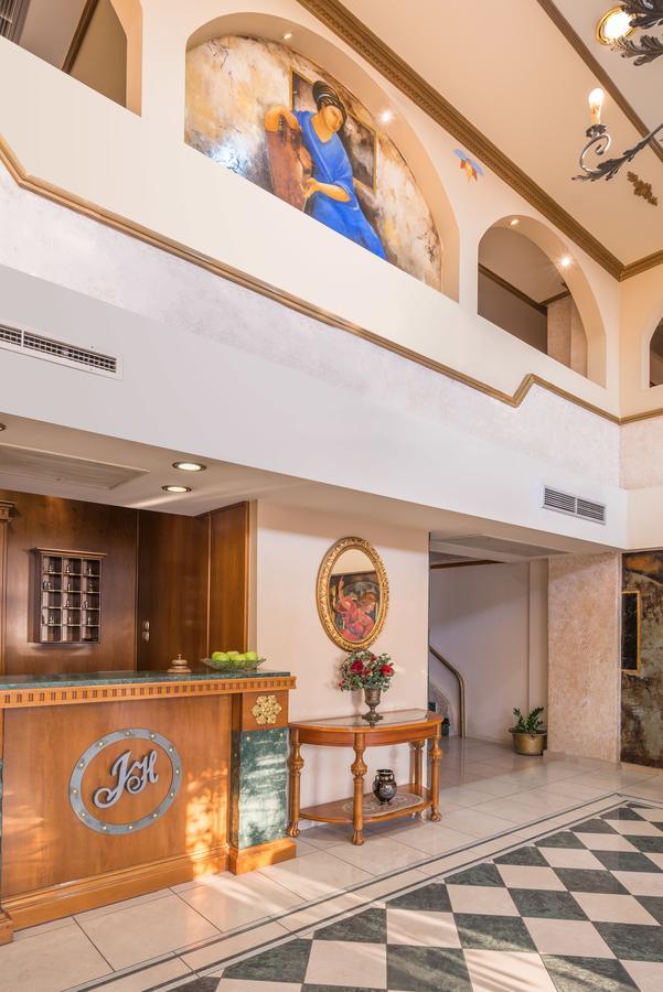 Jolly Hotel Ігумениця Екстер'єр фото