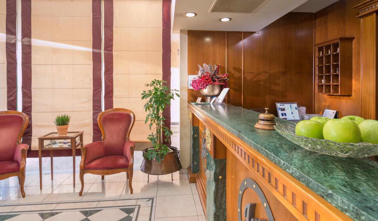 Jolly Hotel Ігумениця Екстер'єр фото