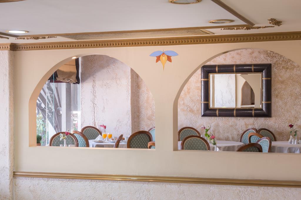 Jolly Hotel Ігумениця Екстер'єр фото